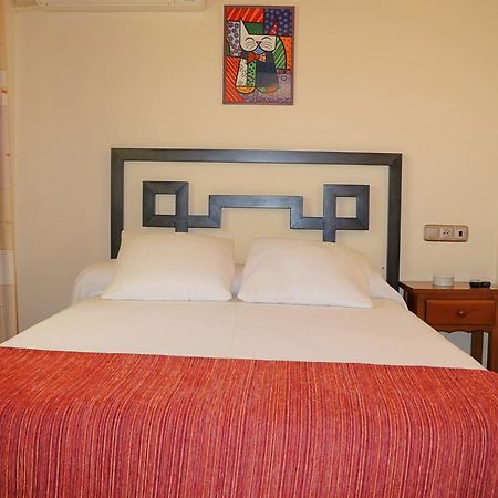מלון Albalate de Cinca Casa Santos מראה חיצוני תמונה
